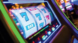 Aviator multiplier tracker in Live Draw play. Aviator crash game interface with multiplier counter and cash-out button in bolaku Live Draw